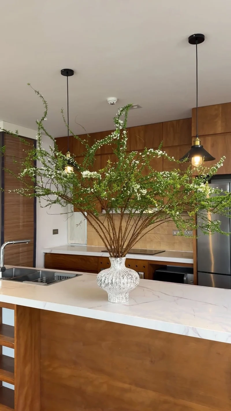 Truyền thống Việt hiện rõ với Ảnh bình hoa Tết truyền thống Việt