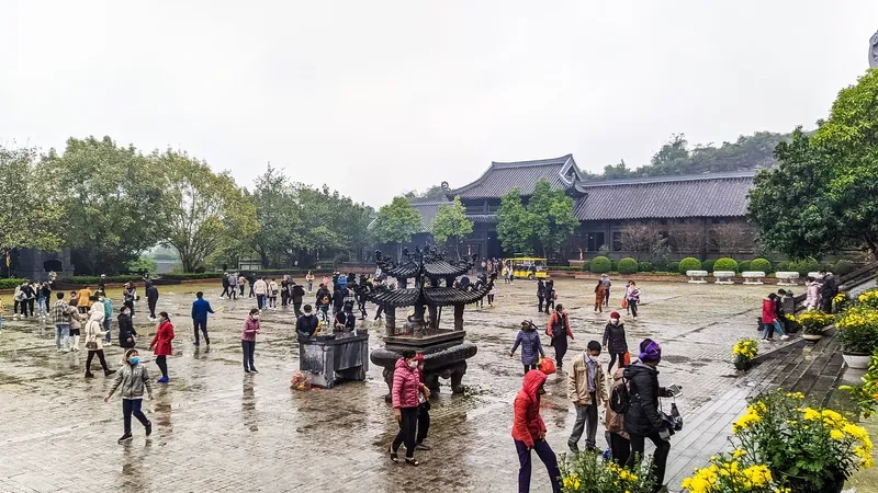 Ảnh chùa chiền ngày tết bình an quá