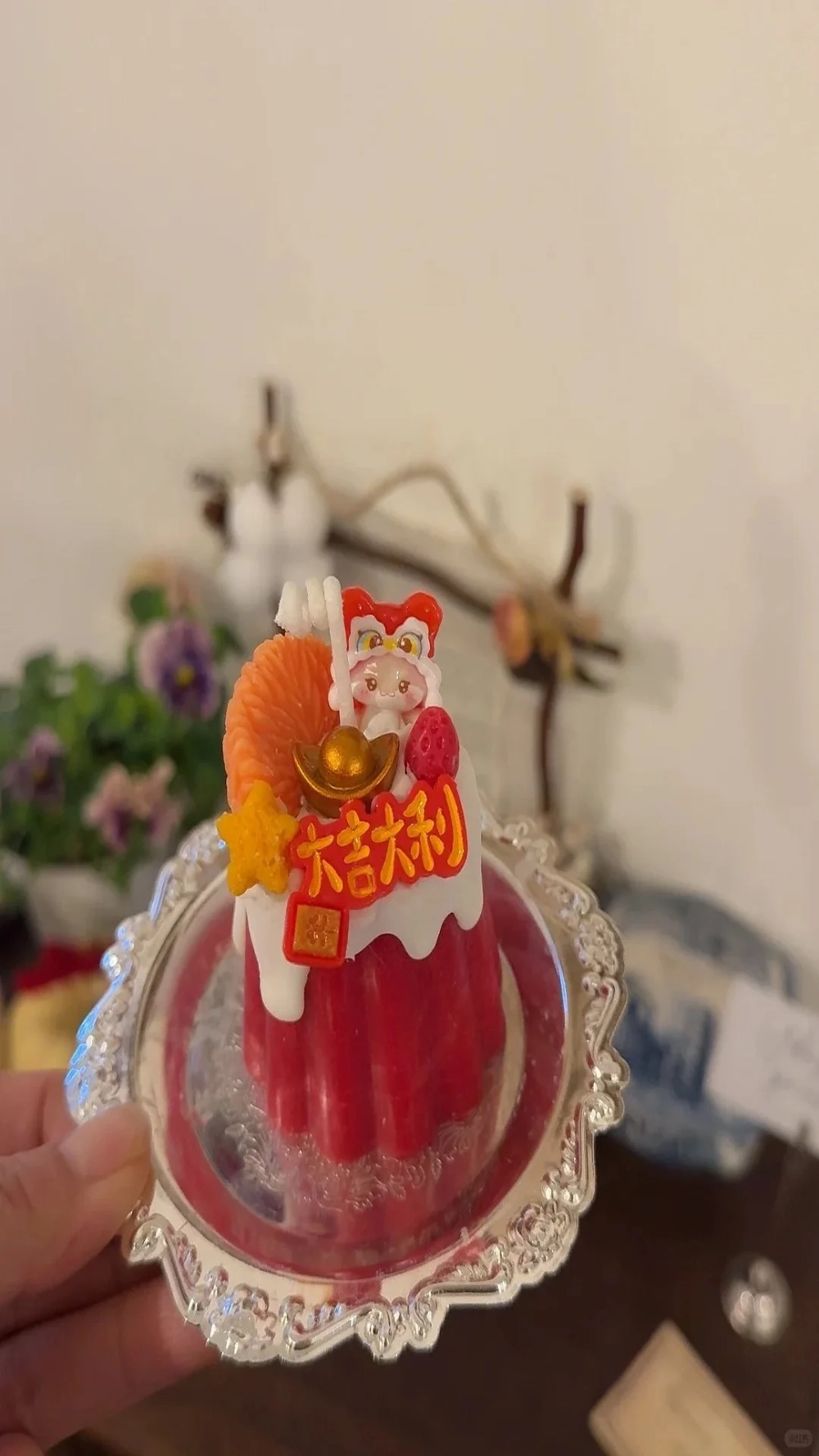 Trang trí nhà thêm nổi bật cùng Hình nền nến Tết trong nhà