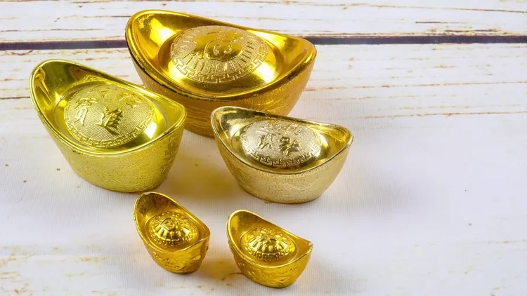 Phong cách đẳng cấp toát lên từ hình nền vàng giàu sang