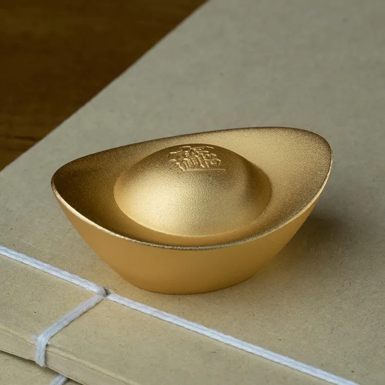 Màn hình nổi bật mỗi ngày với hình nền vàng cho điện thoại