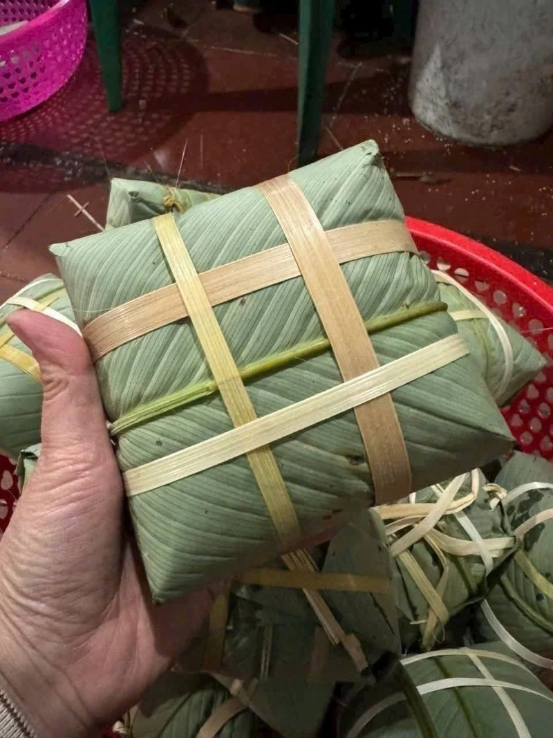 Ảnh bánh chưng xanh giản dị mà thân quen