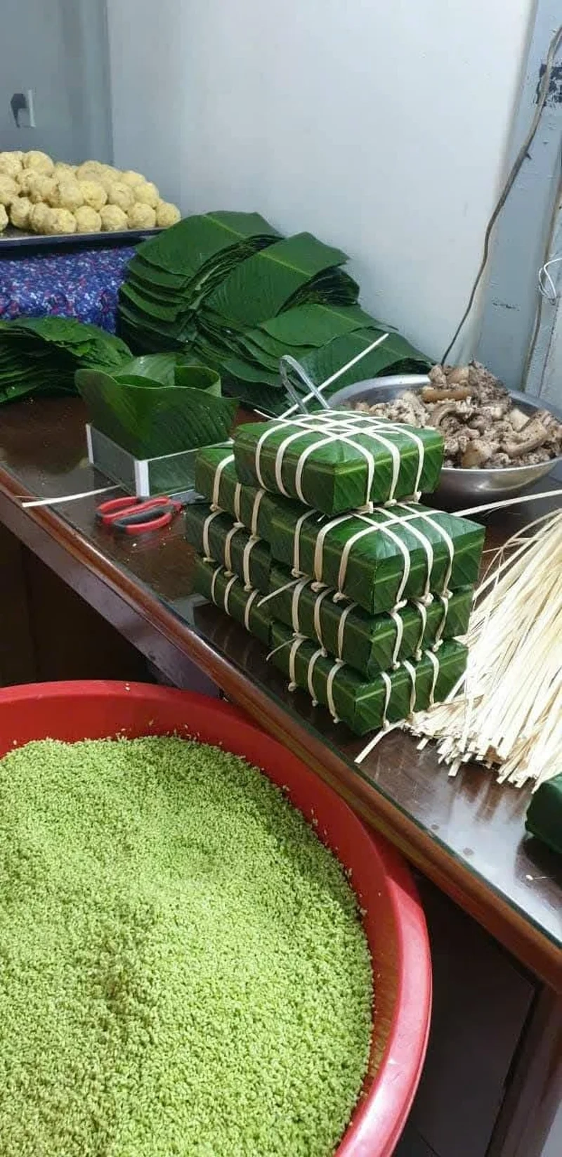 Ảnh bánh chưng xanh gợi ký ức tuổi thơ