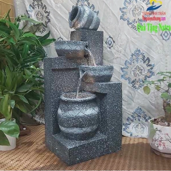 Đài phun nước phong thủy 4 tầng góc châu Âu