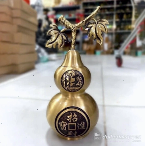Hồ lô đồng có nắp đậy, biểu tượng của sự tích tụ tài lộc