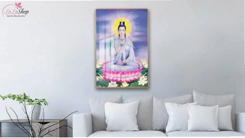 Tranh Quan Âm đẹp với màu sắc hài hòa và đường nét tinh xảo