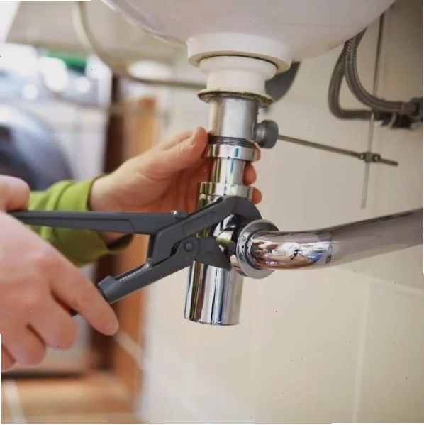 Quá trình tháo rời các bộ phận của vòi nước