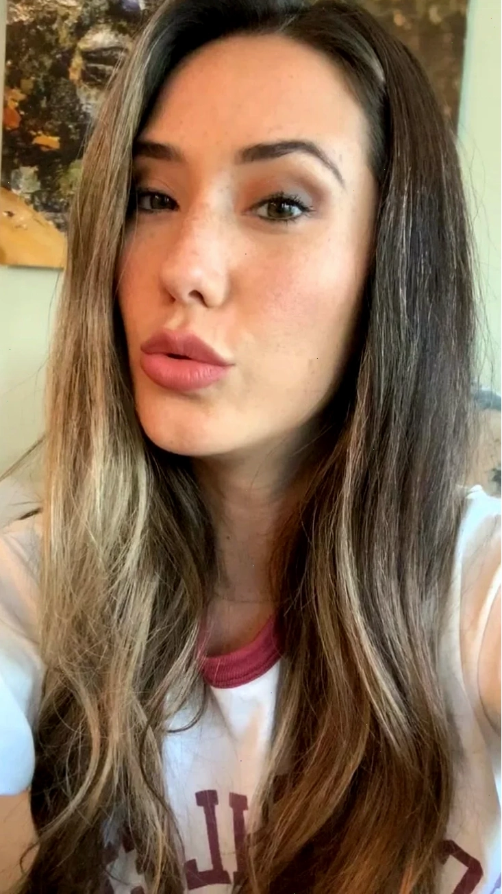Eva Lovia chia sẻ kinh nghiệm với thế hệ diễn vi&ecirc;n trẻ
