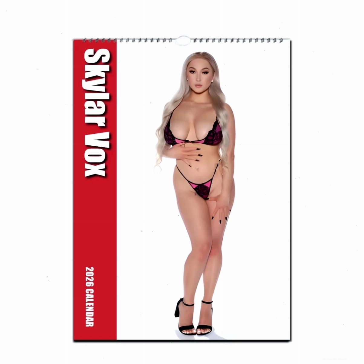 Skylar Vox trong một bối cảnh khác