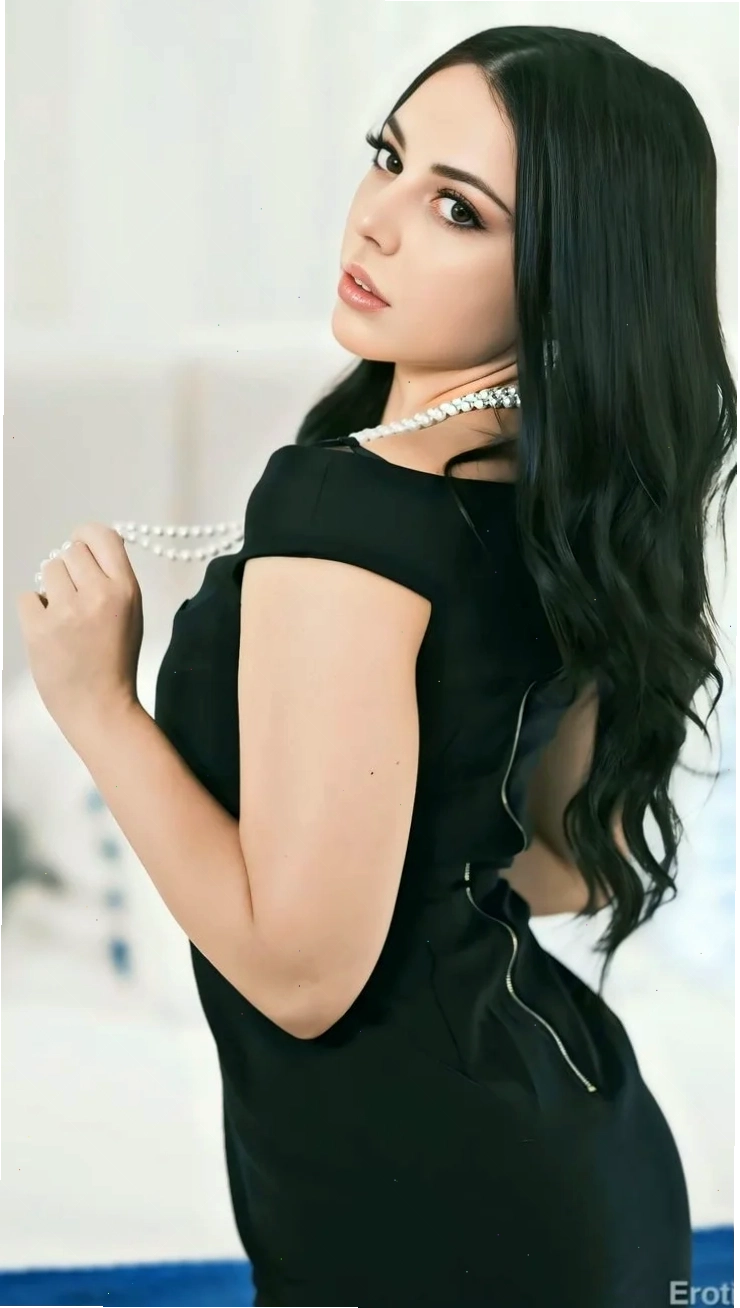 Whitney Wright thể hiện sự tự tin